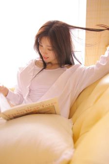 翘臀美女