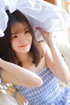 亚当 莱文